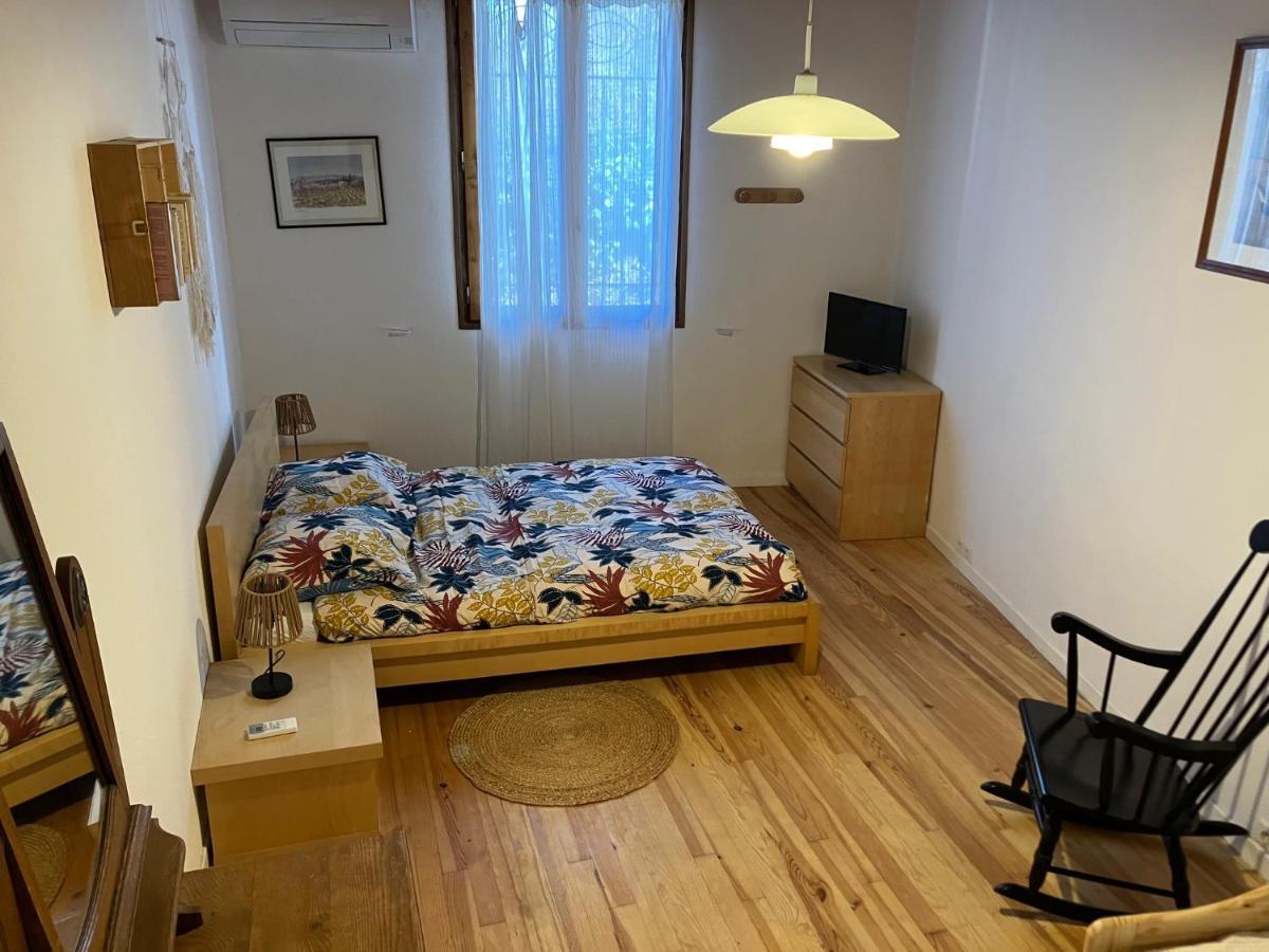 Chambres D'Hotes : Les Maisons De Gaia Tuchan Esterno foto